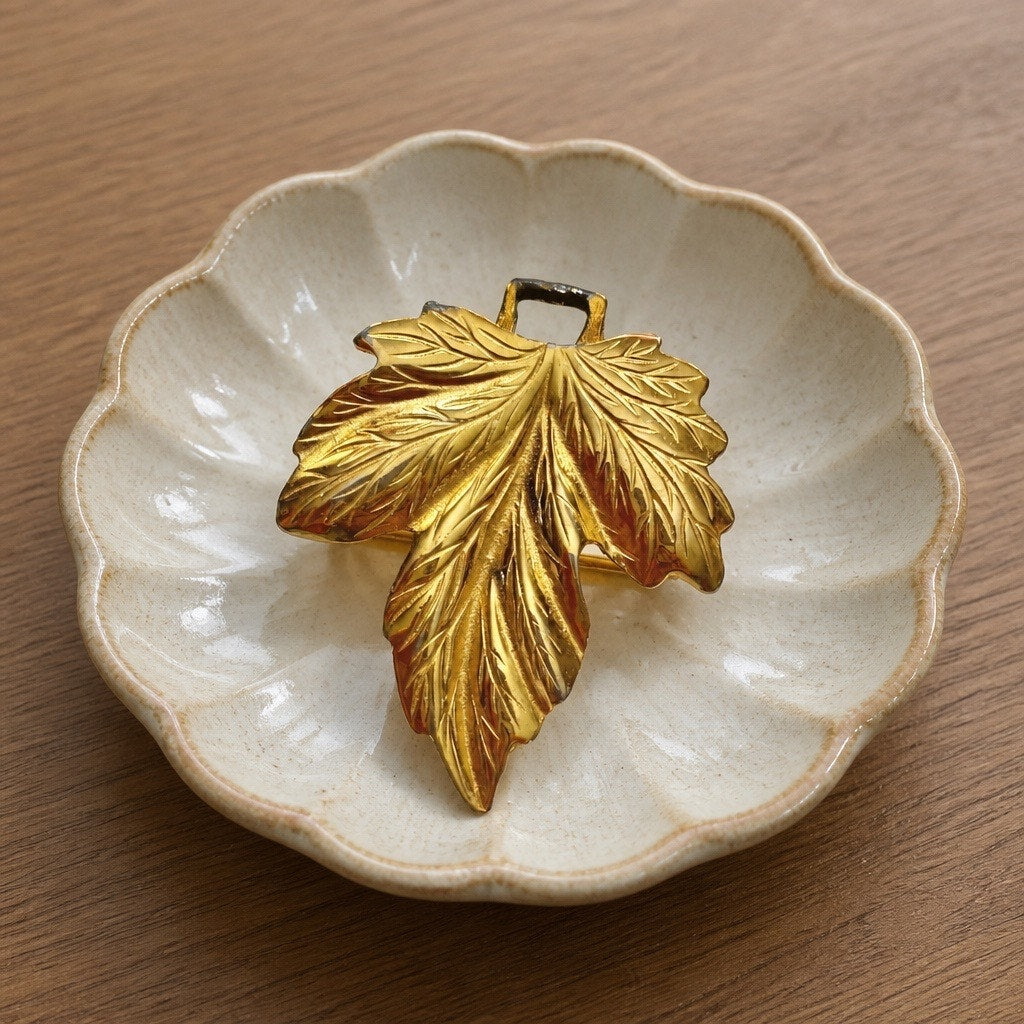 Vintage 1970s AVON Brushed Gold Maple Leaf Solid Perfume Locket Pendant