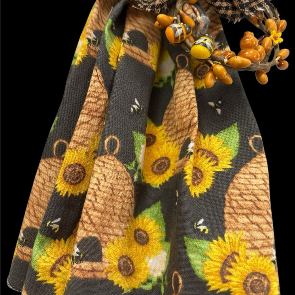 Handcrafted Primitive Sunflower Bee Welcome Y'all Doll
