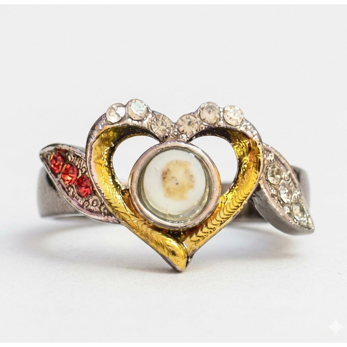 Vintage Inspired Two-Tone Heart Ring with Wing Accents and Red/Clear Rhinestones