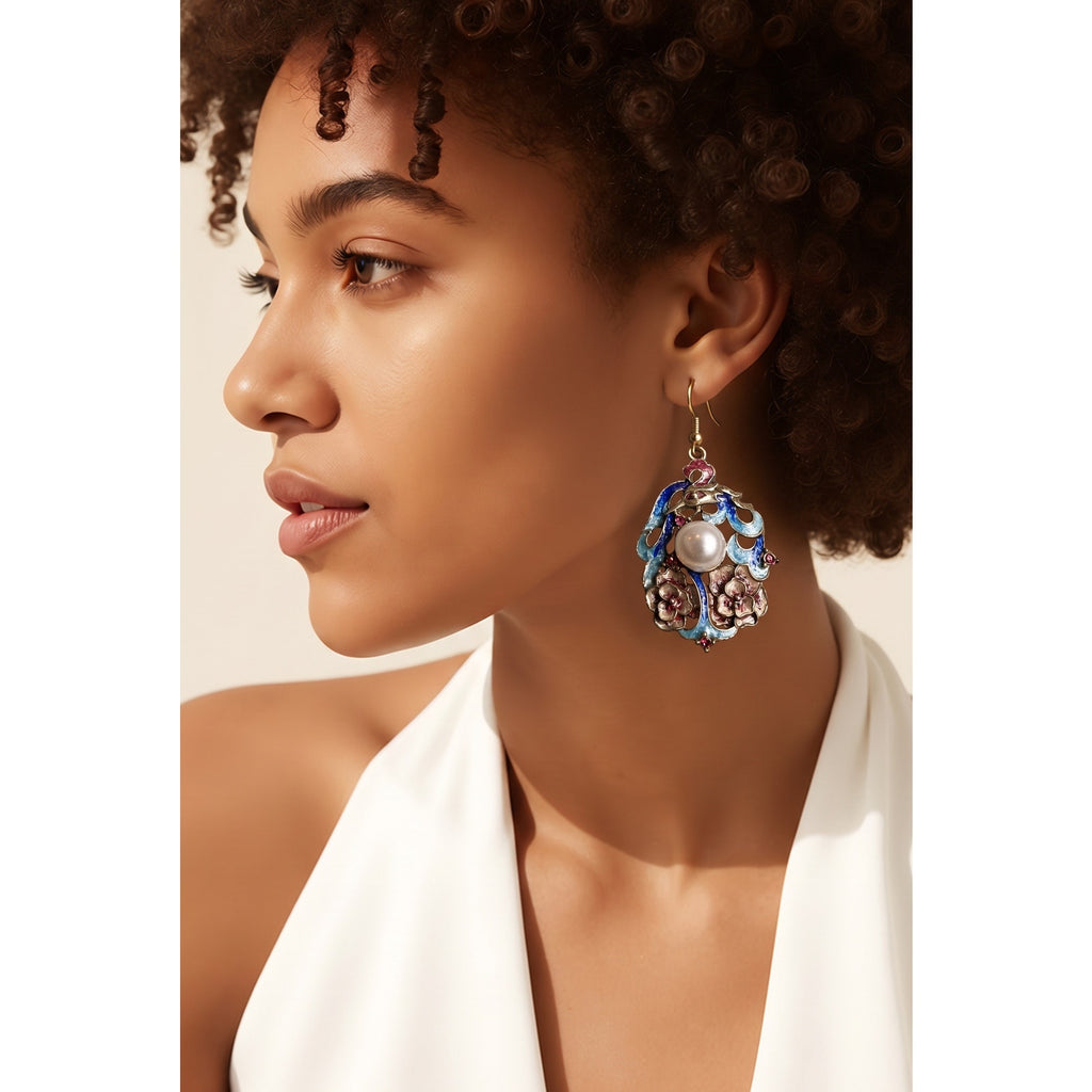✨ Art Nouveau Romance: Cloisinné Enamel Floral 9 k Gold Pearl Drop Earrings