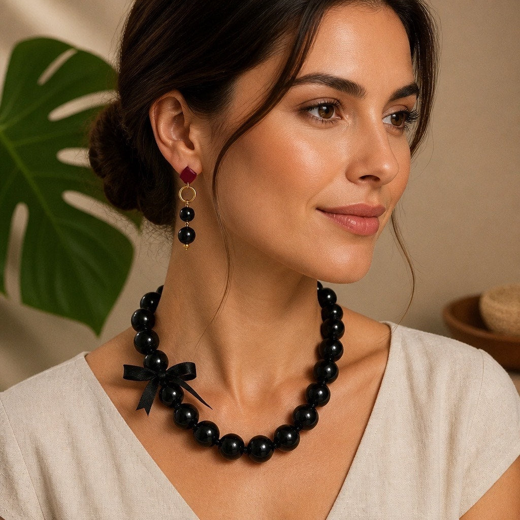 Curated Noir Double-Strand Ribbon Collar & Burgundy Geometric Drop Earring Set