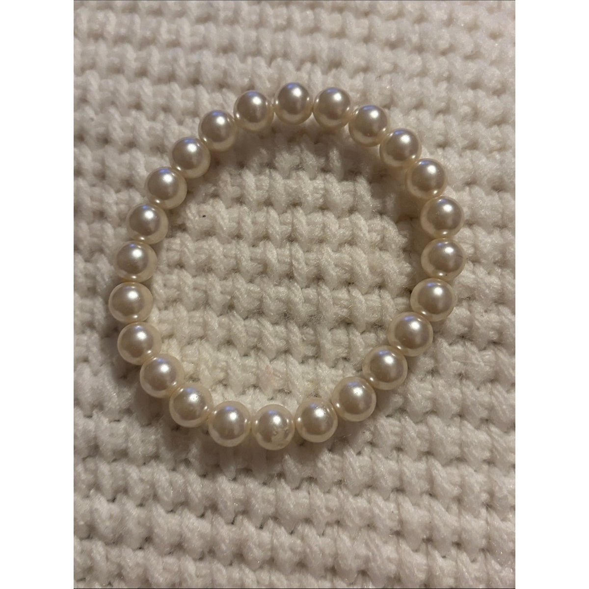 New beautiful Classic Ivory Pearl Stretch Bracelet - Women's Jewelry