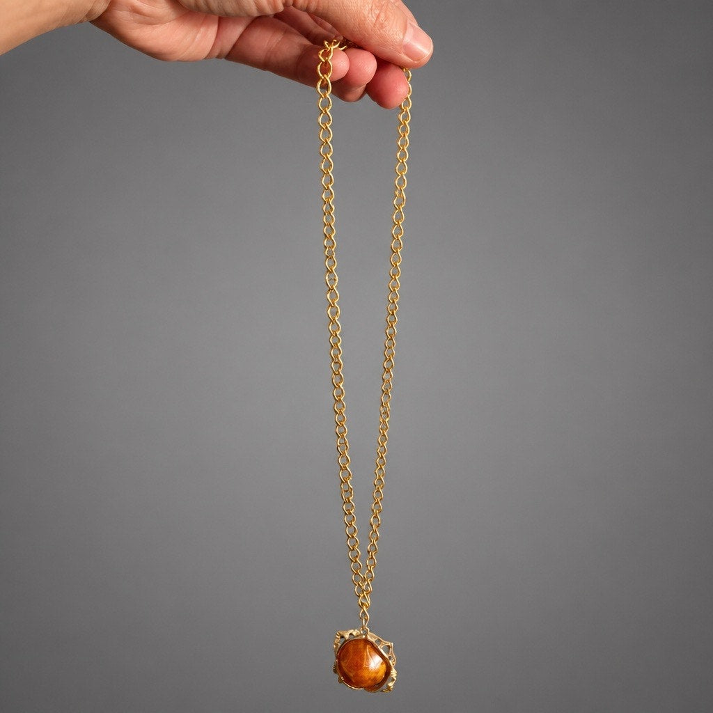 Vintage 1992 Avon Honey Amber Medallion Gold Plated Pendant Long Rope Chain Necklace