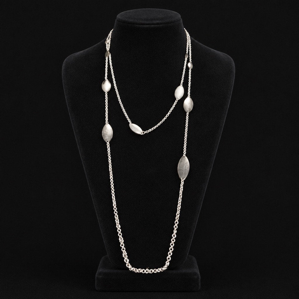 Vintage Discontinued Premier Designs Vintage Silver-Tone Textured Station Necklace