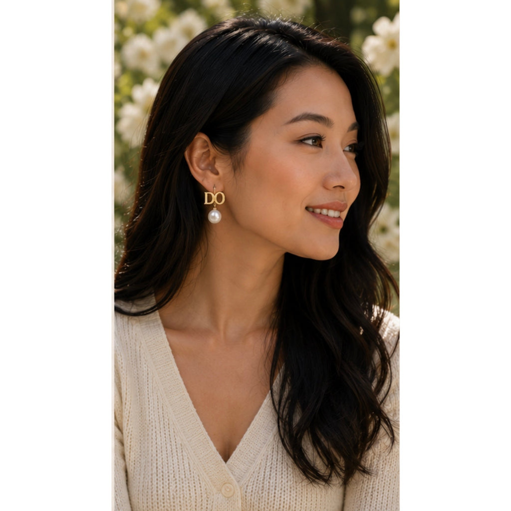 Dainty Pearl Drop Earrings