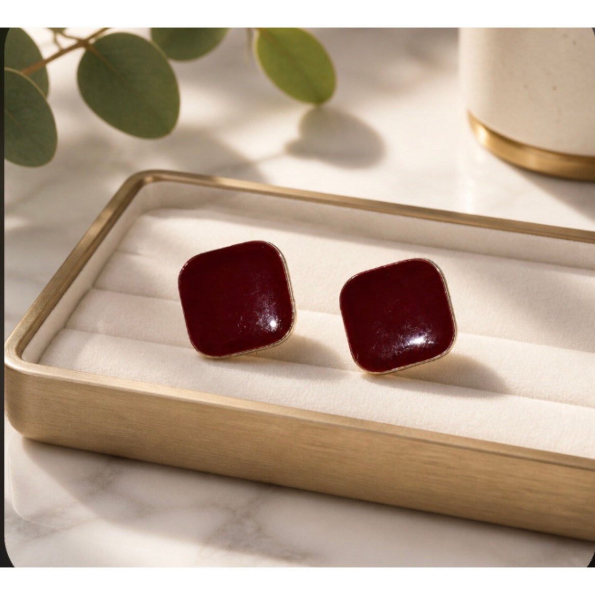 Chao Jue Vintage Enamel‎ Maroon Earrings