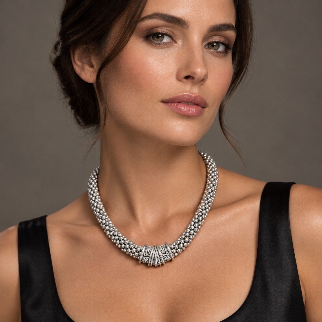 c.1980 Vintage Modernist Silver Beaded Mesh Collar Necklace