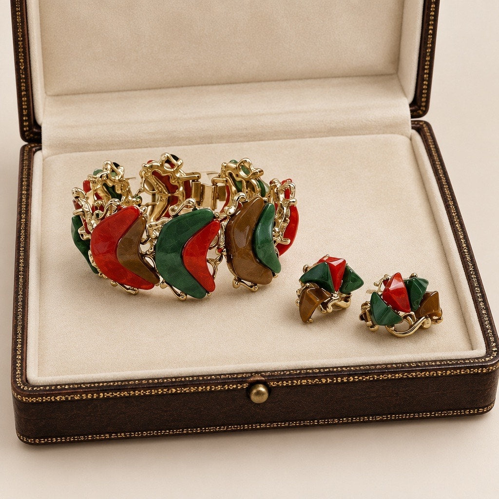 Vintage RARE 1960s Crown Trifari Style  "Chevron" Enamel Bracelet and Matching Clip-On Earrings Set