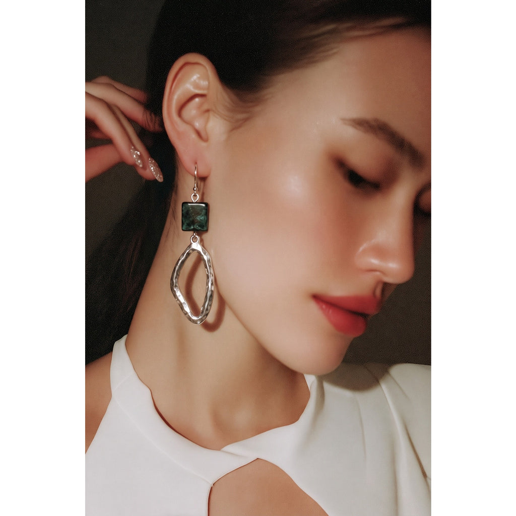The Juniper Boho Drops – Hammered Silver Abstract Geometric Dangle Earrings