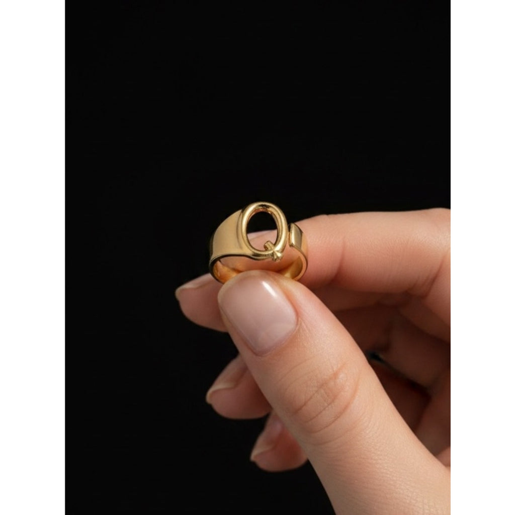 925 stamped with Gold overlay with Q letter Ring 1 size 4, 1 size 6